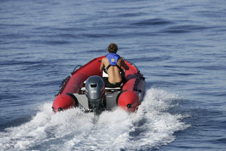 bombard-commando-foldable-inflatable-rubberboot (7)